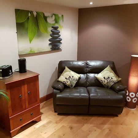 The Smiddy Suite Ellon Екстериор снимка