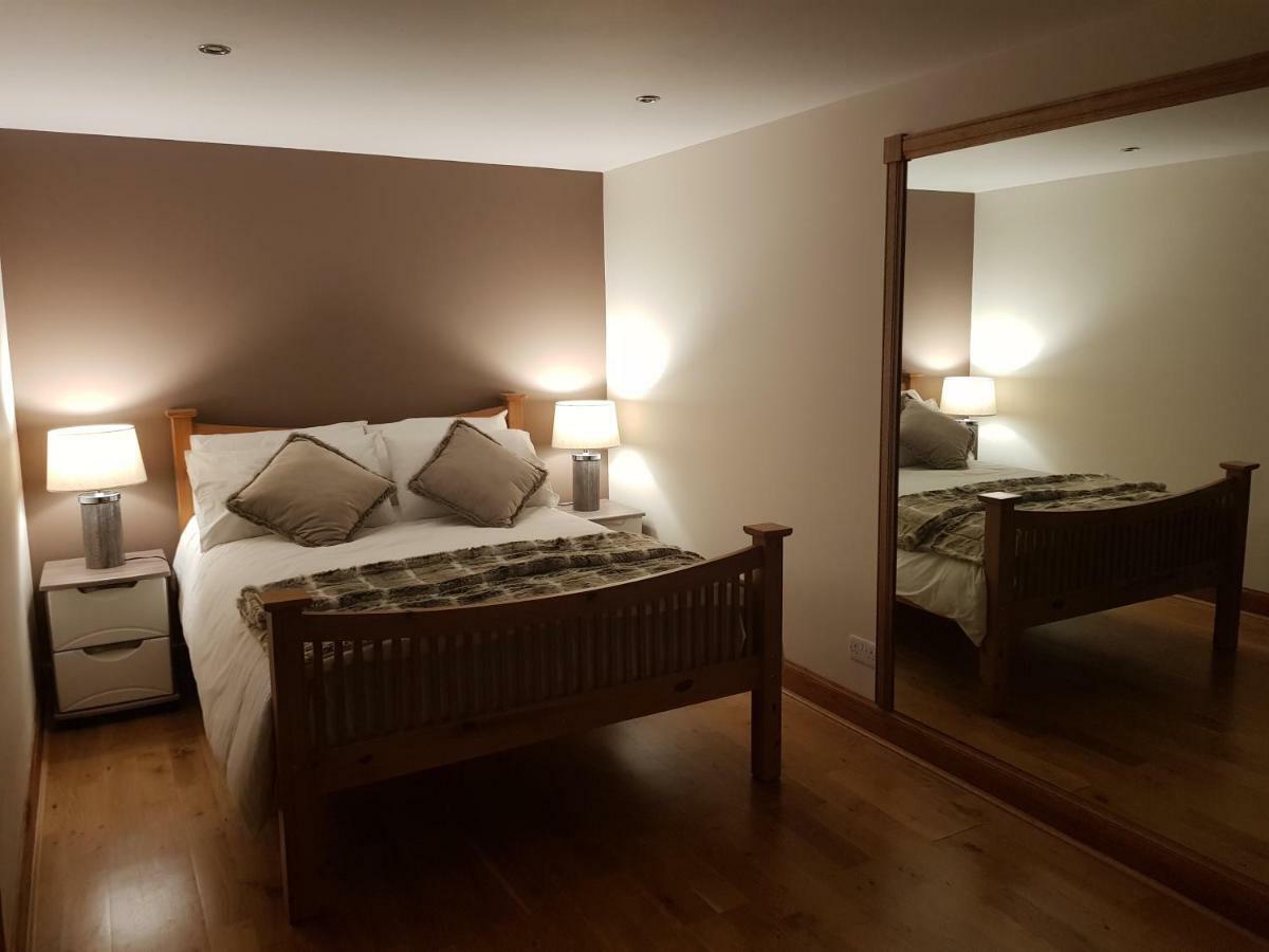 The Smiddy Suite Ellon Екстериор снимка
