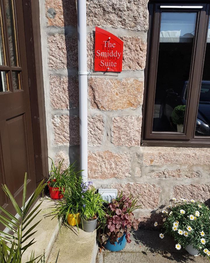 The Smiddy Suite Ellon Екстериор снимка